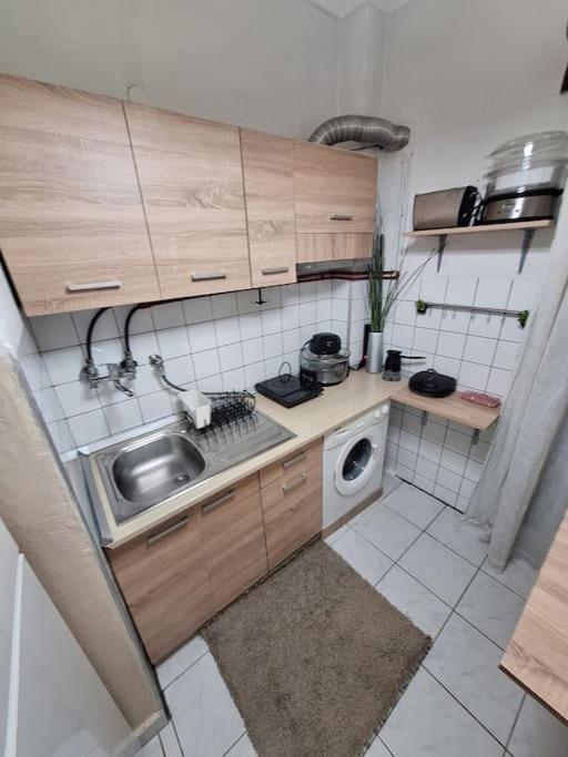 Queen Suites 60M2 테살로니키 외부 사진